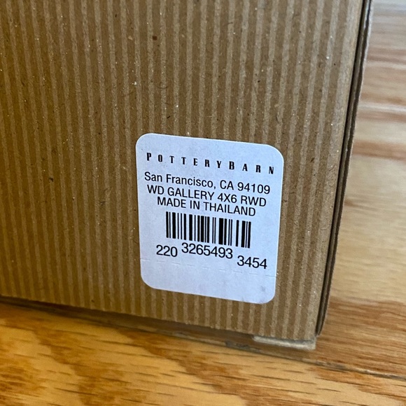 Pottery Barn Accents Pottery Barn Rustic Wood Gallery Frame 4x6